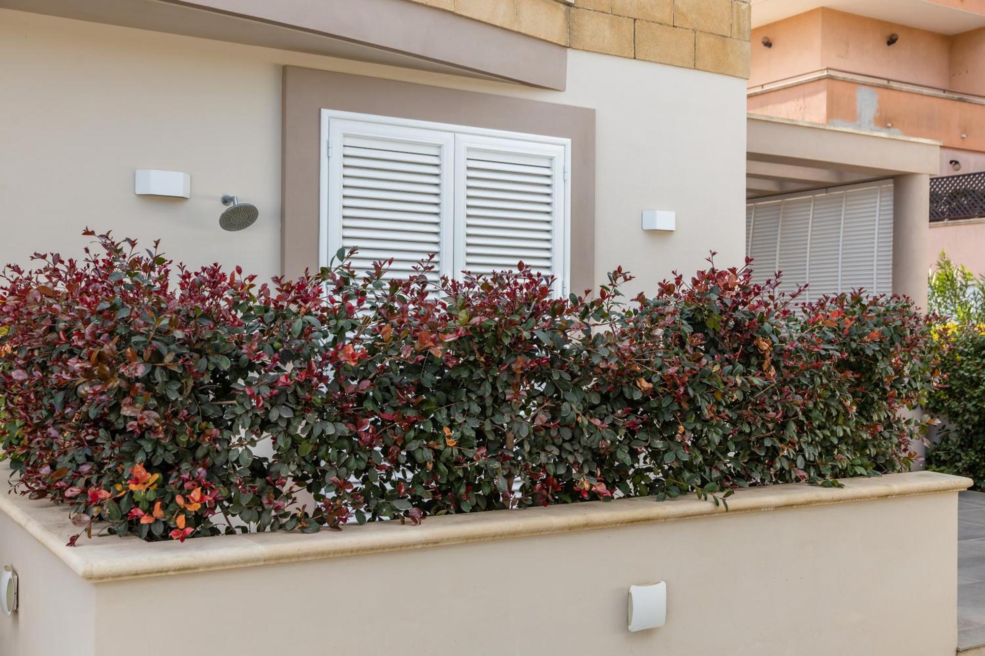 La Collina Di Montegrappa - Suites With Heated Private Pool - Suites With Shared Pool Tuglie Phòng bức ảnh