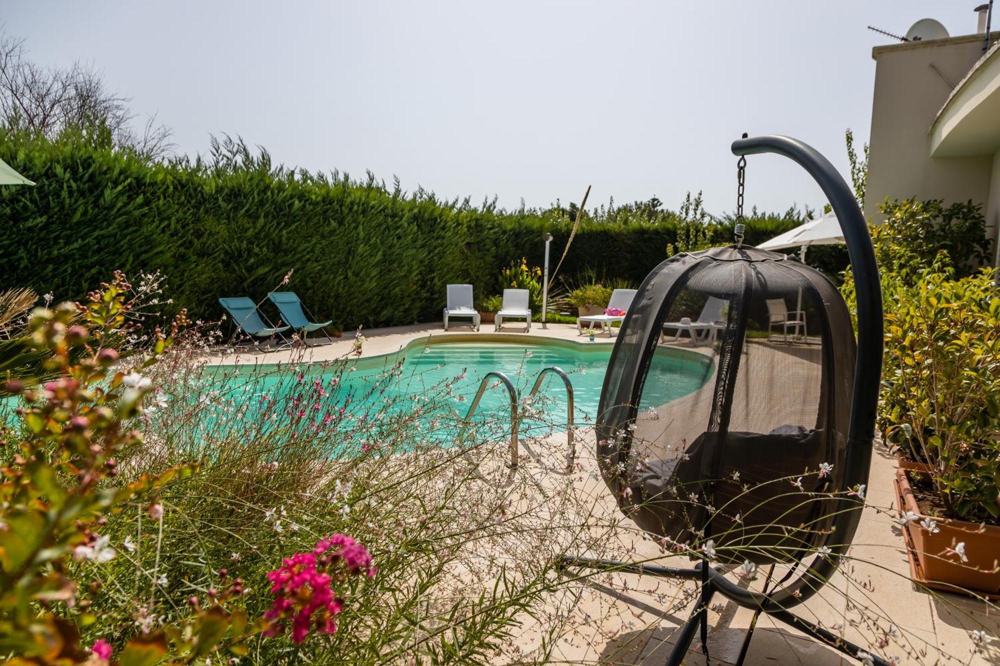La Collina Di Montegrappa - Suites With Heated Private Pool - Suites With Shared Pool Tuglie Ngoại thất bức ảnh