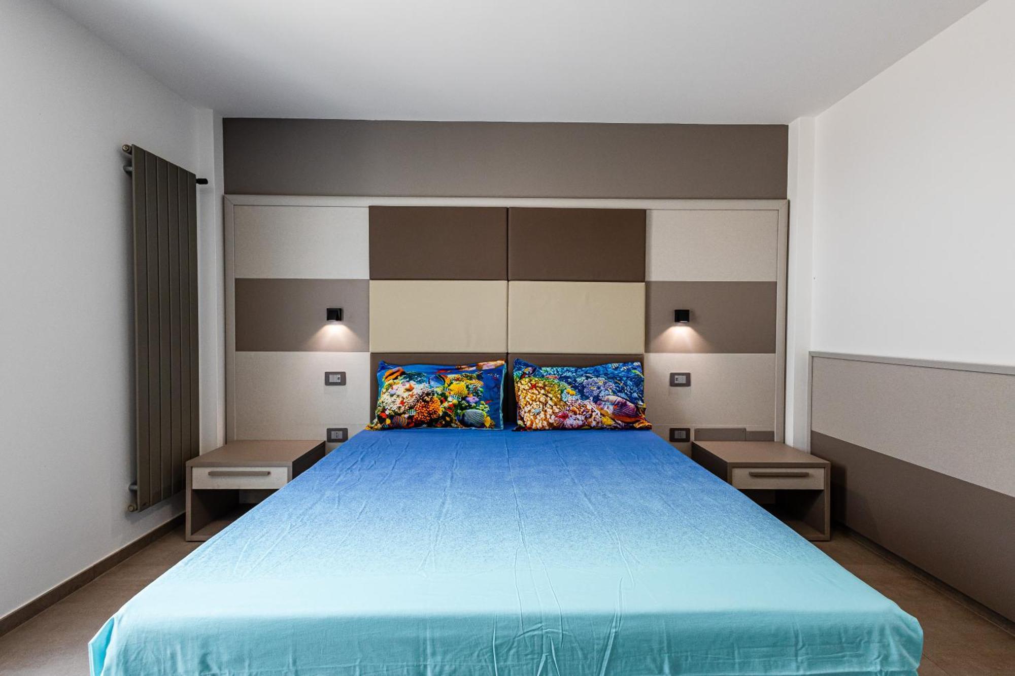 La Collina Di Montegrappa - Suites With Heated Private Pool - Suites With Shared Pool Tuglie Ngoại thất bức ảnh