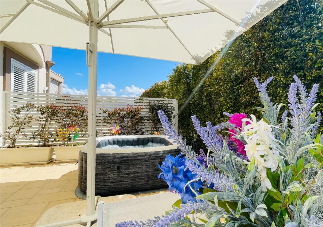 La Collina Di Montegrappa - Suites With Heated Private Pool - Suites With Shared Pool Tuglie Ngoại thất bức ảnh