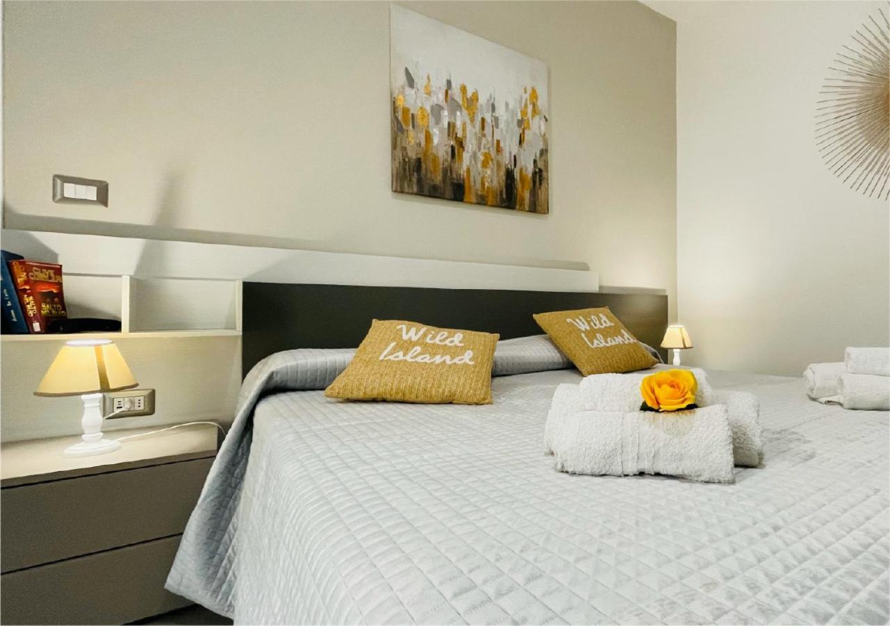 La Collina Di Montegrappa - Suites With Heated Private Pool - Suites With Shared Pool Tuglie Ngoại thất bức ảnh